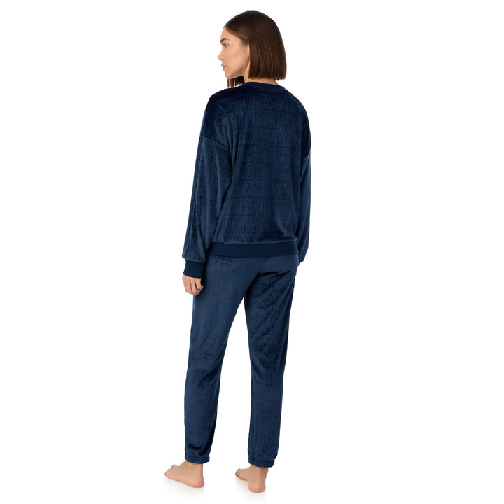 DKNY Laid Back Lux Jogger set