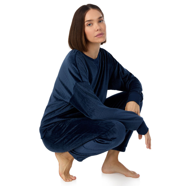 DKNY Laid Back Lux Jogger set