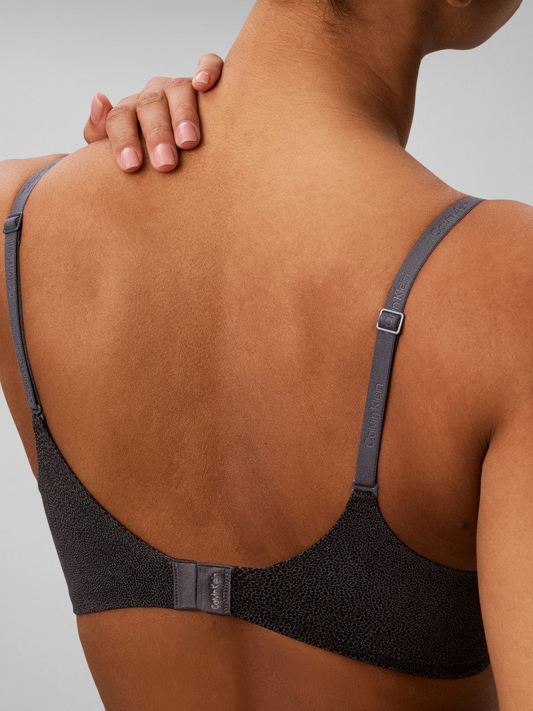 PUSH UP PLUNGE