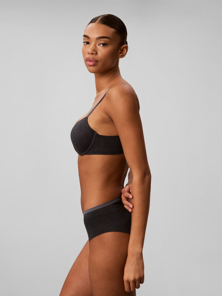 PUSH UP PLUNGE