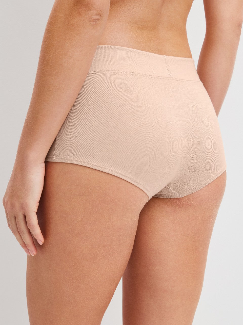 Calida trosa Shorty regular cut rose teint