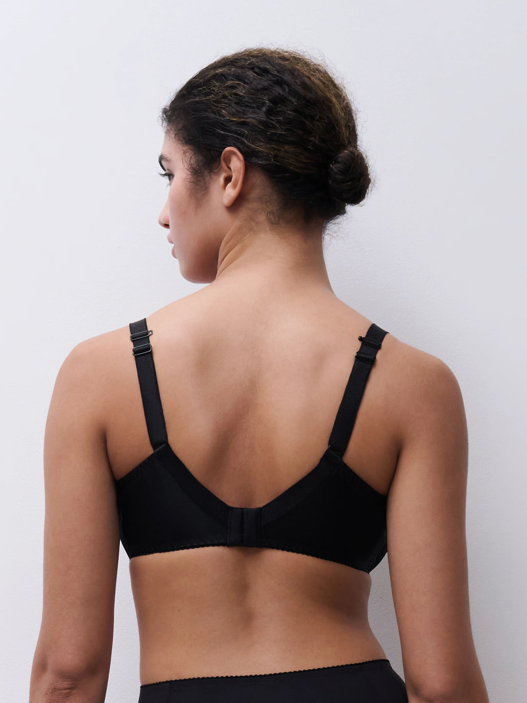 Chantelle Majestic Very Covering Bra