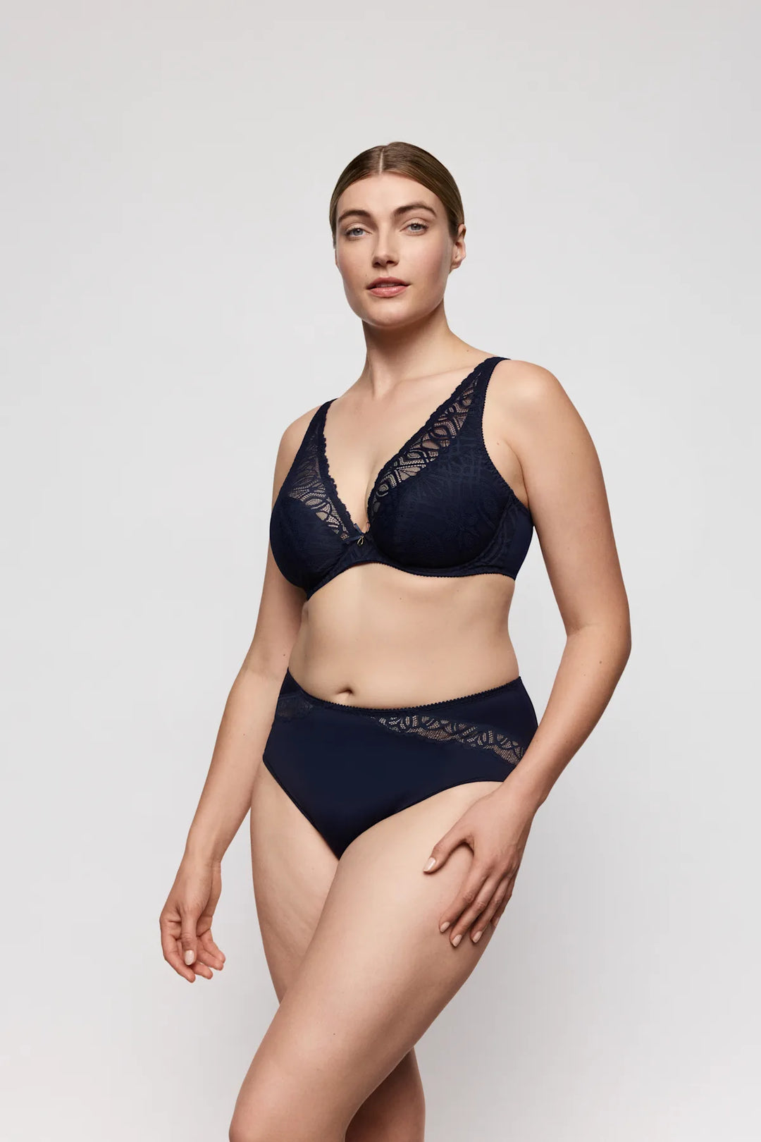 Primadonna Salerno Bh Plunge