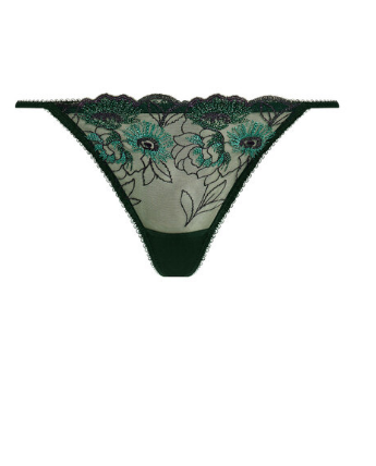 Freya Loveland Stringtrosa