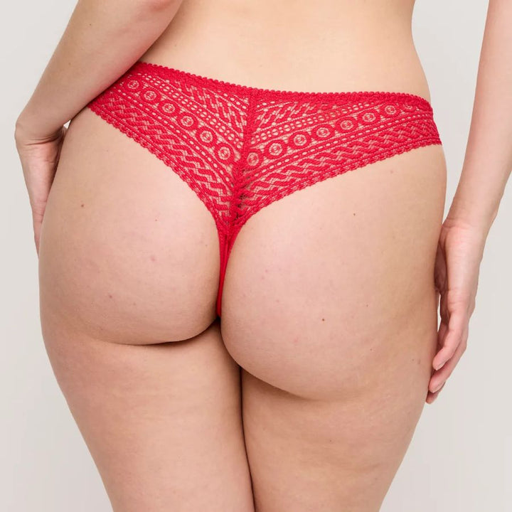 Primadonna Montara String