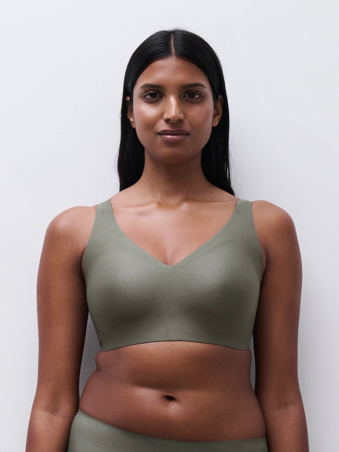 Chantelle Softstretch Powerplunge Grå